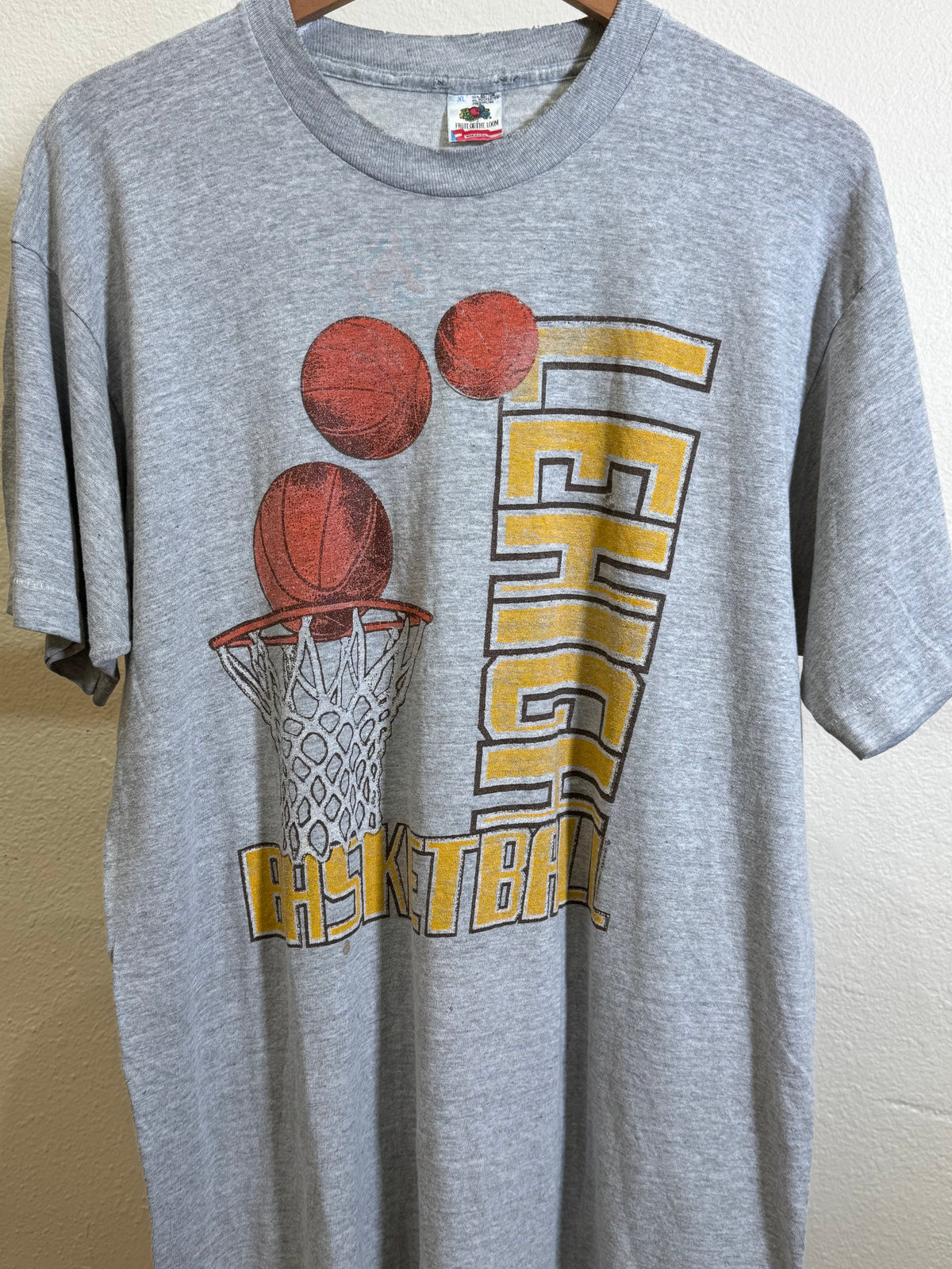 Vintage 90s Lehigh College Basketball Tee