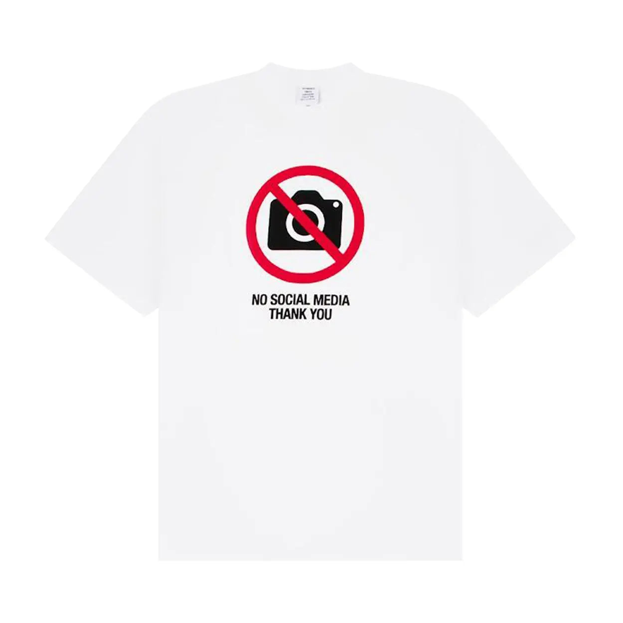 Vetements No Social Media T-Shirt