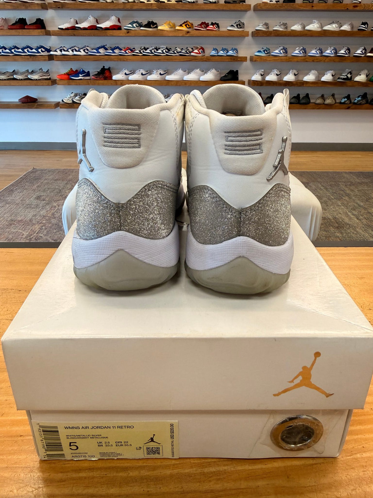 Jordan 11 Retro Pearl (Women's)