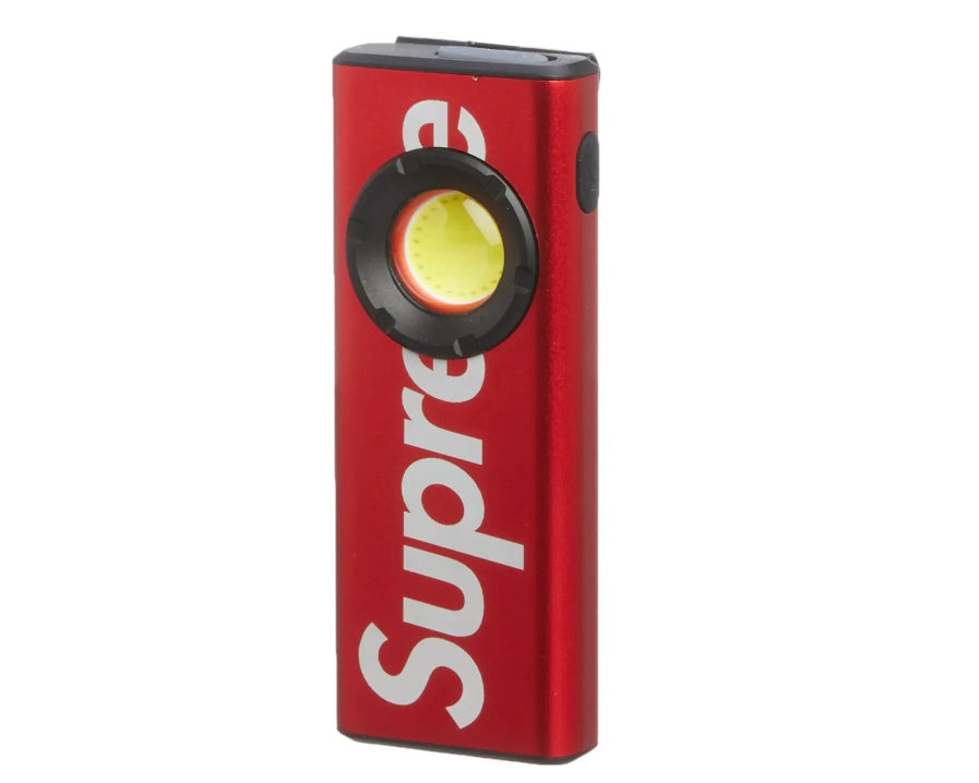 Supreme Nebo Slim 1200 Pocket Light Red