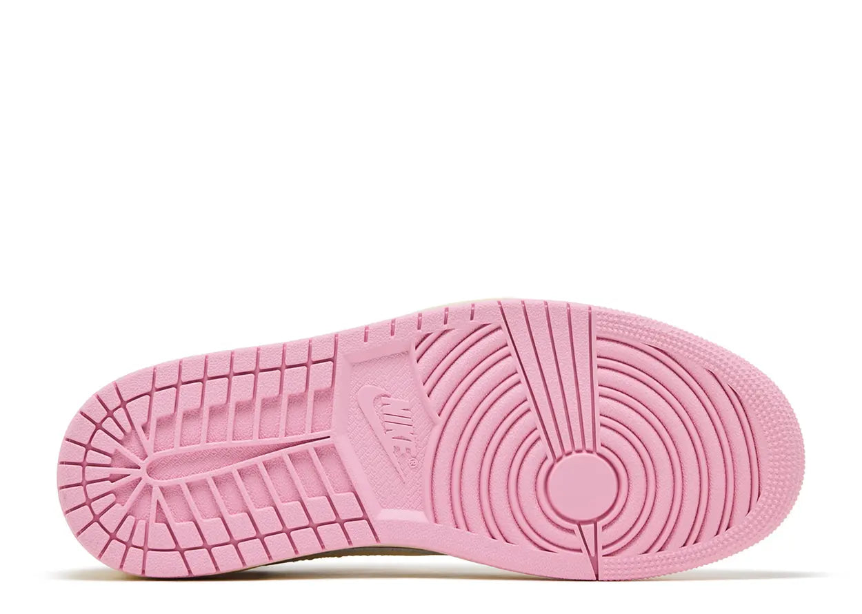 Travis Scott X Jordan 1 Retro Low OG Shy Pink