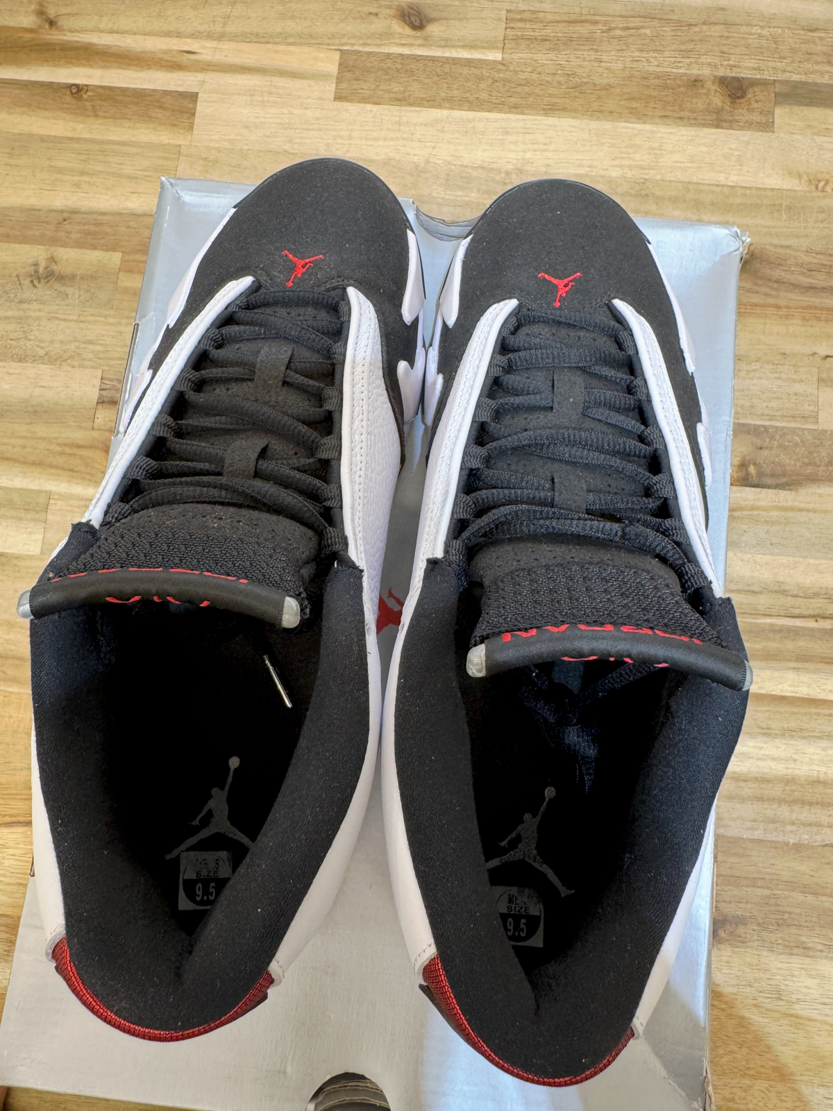 Jordan 14 Retro Black Toe (2024)