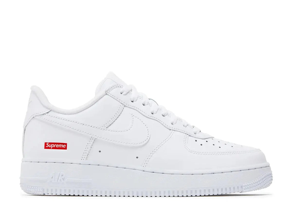 Nike Air Force 1 Low Supreme White