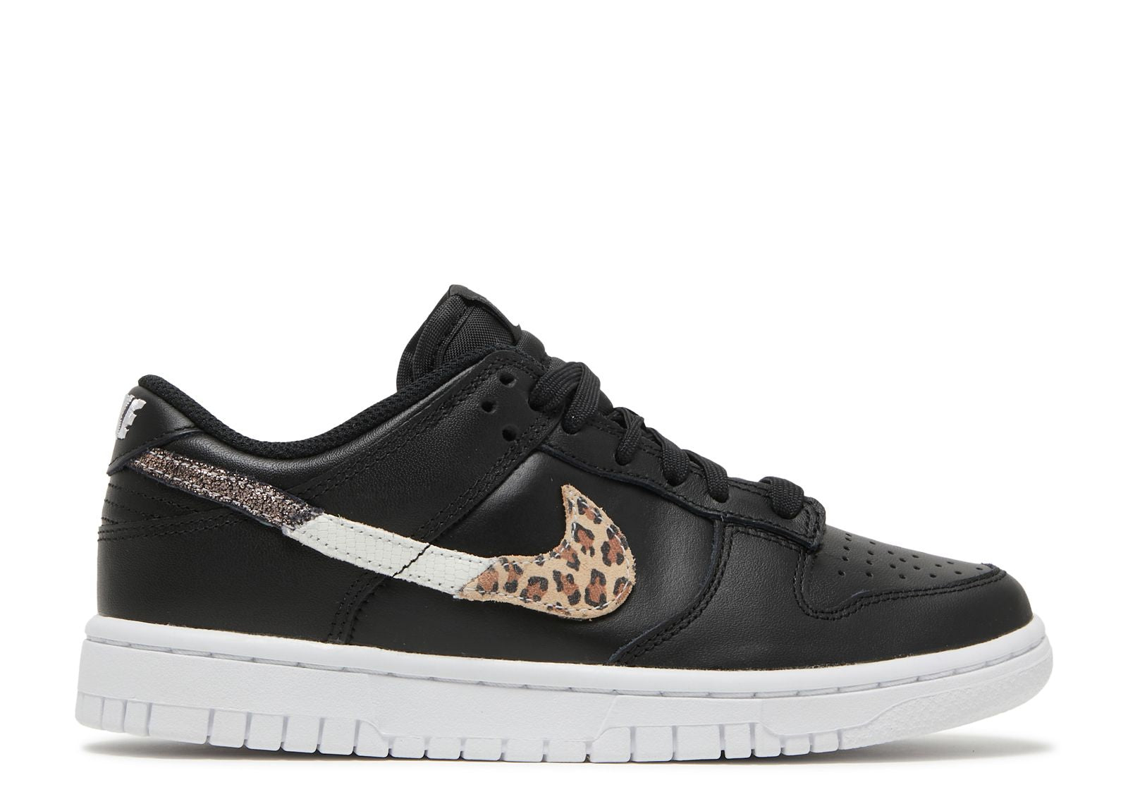 Womens Dunk Low SE Primal Black